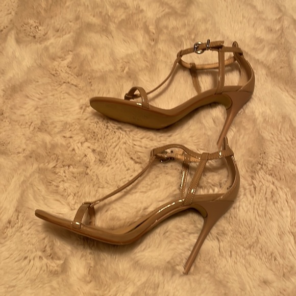 Chinese Laundry Beige Stiletto Heel- size 7 1/2 - Picture 6 of 8